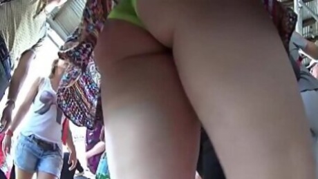 18 Upskirt