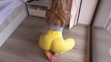 Cum on stepmom's leggings after yoga