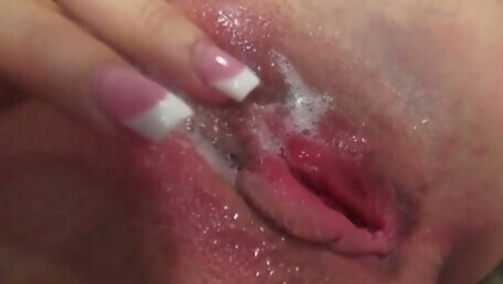 Busty brunette sex bomb Randi Wright enjoys nice flying 69 fuck