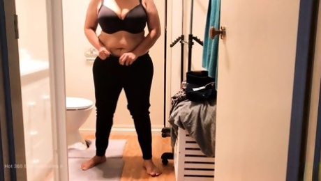 Beautiful Milf Changing Clothes and flashing Hot Curves