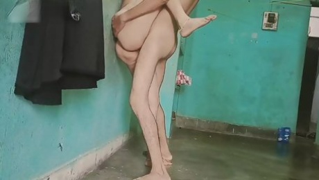 Mature Indian girl having hot hardcore sex with her lover.