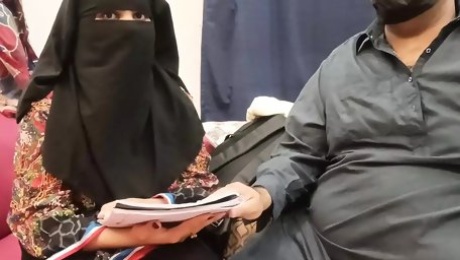 Desi Student Girl In Hijaab Fucked By Tution Teacher