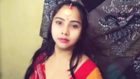 Shaadi Mai jaane se pehle wife ki thukai.Very cute sexy Indian housewife and very cute sexy lady