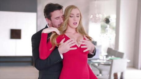 Kendra Sunderland has sexecutive meeting with her boss