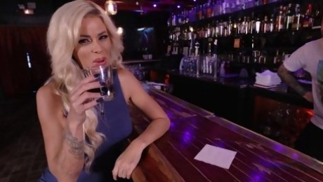 Jessa Rhodes Point-Of-View Hardcore Sex Video