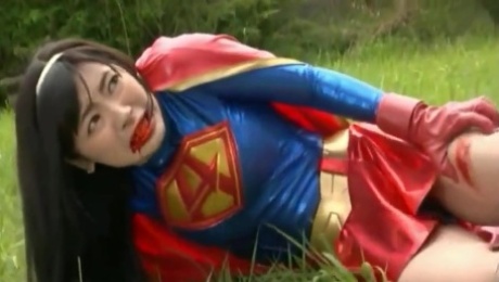 Japanese Superheroine Cosplay Movie with Fetish Scenes