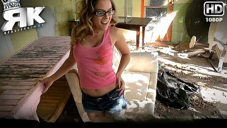 Aristocratic Veronica Willis's side fuck trailer