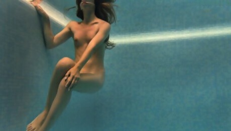 Irina Russaka Aka Stefanie Moon Underwater Swimming